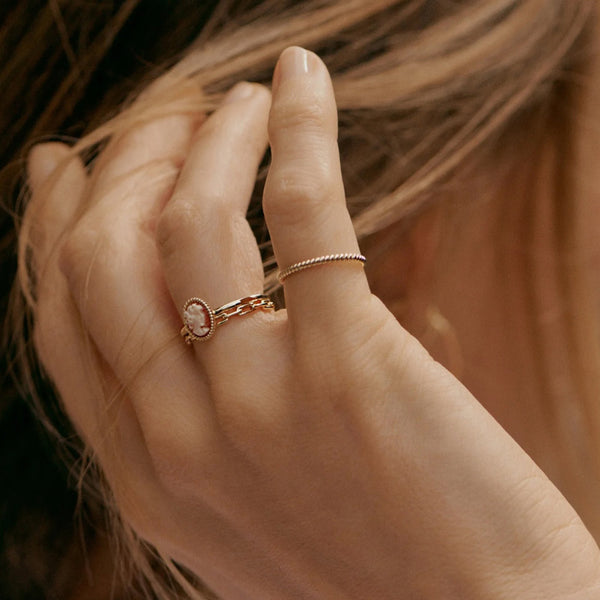 Blush Ringe