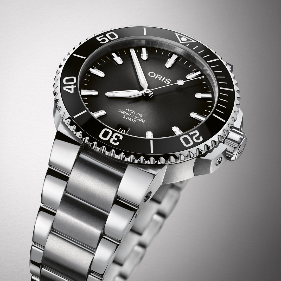 Oris Aquis Date Caliber 400 - 01 400 7769 4154-07 8 22 09PEB