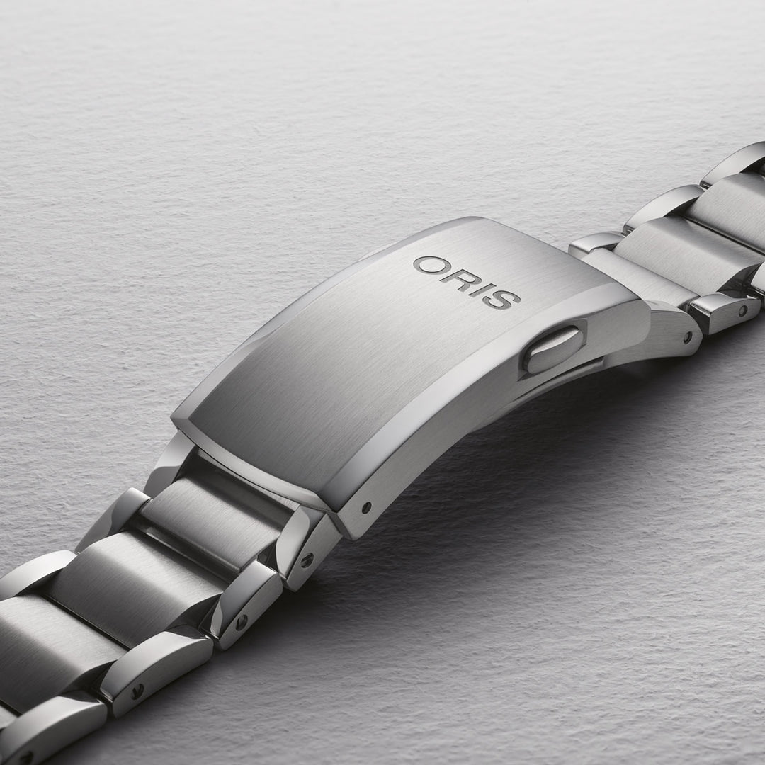 Oris Aquis Date Upcycle Caliber 400 - 01 400 7790 4150-07 8 23 02PEB