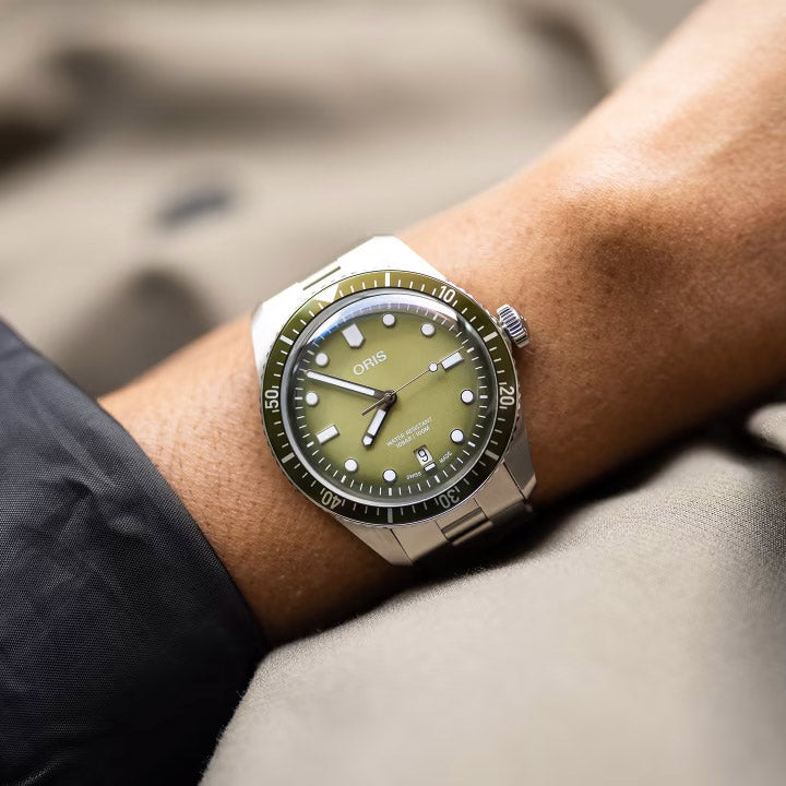 Oris Divers Sixty-Five - 01 733 7707 4057-07 8 20 18