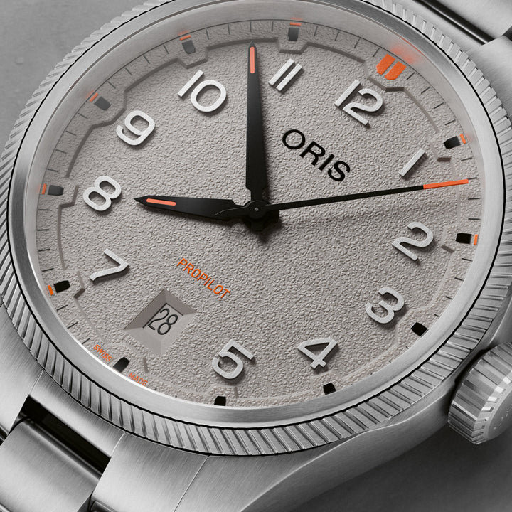 Oris ProPilot Date - 01 733 7805 4163-07 8 20 04LC