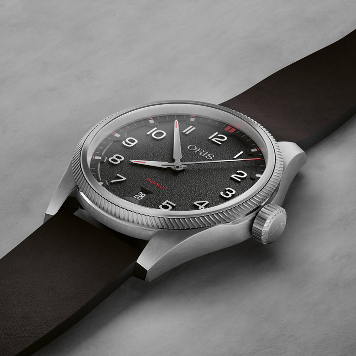Oris ProPilot Date - 01 733 7805 4164-07 6 20 14LC