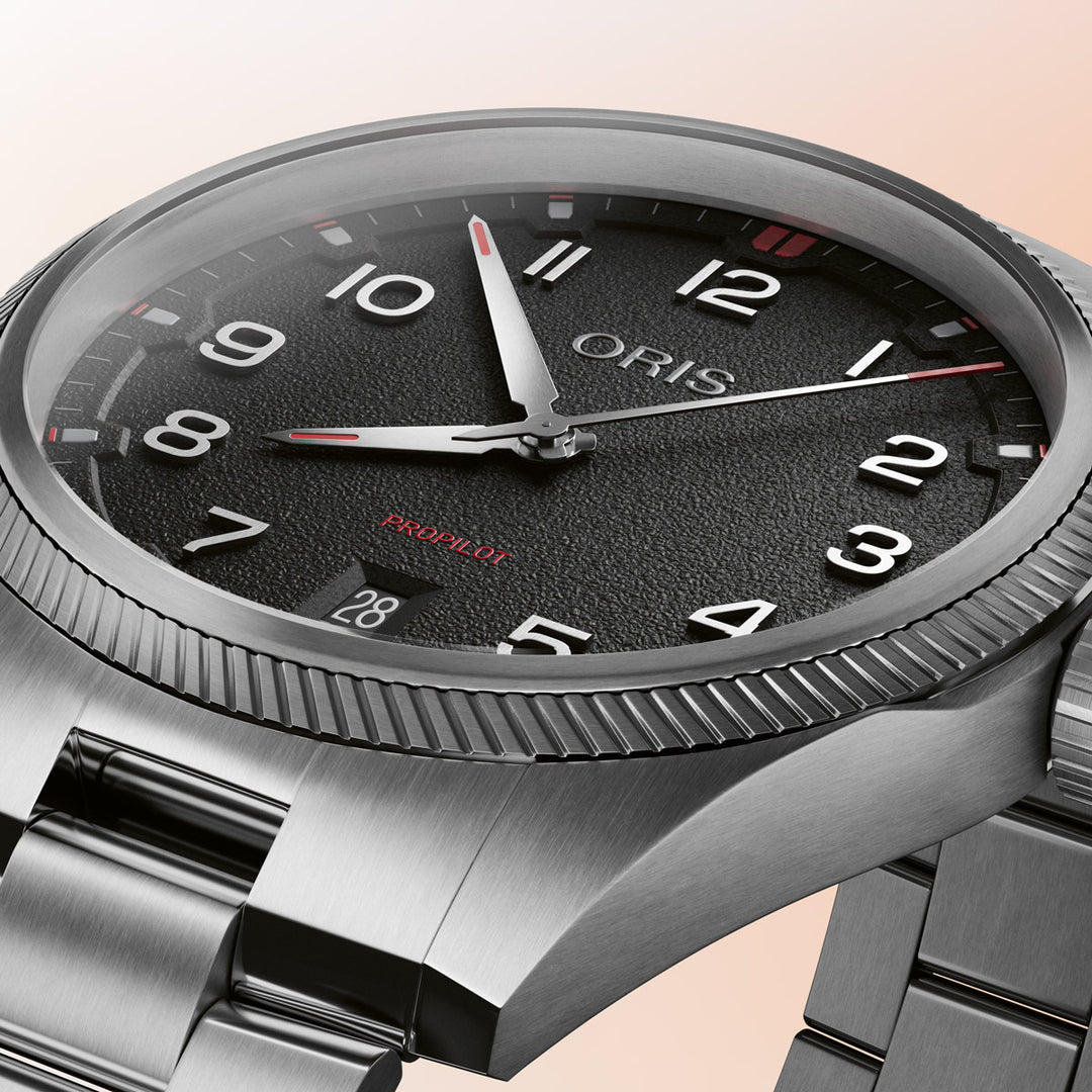 Oris ProPilot Date - 01 733 7805 4164-07 8 20 04LC