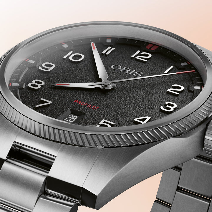 Oris ProPilot Date - 01 733 7805 4164-07 8 20 04LC