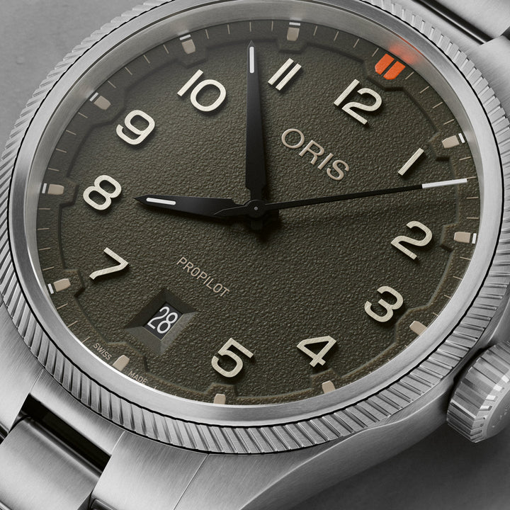 Oris ProPilot Date - 01 733 7805 4167-07 8 20 04LC