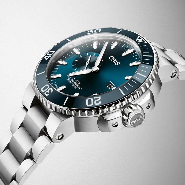 Oris Aquis Small Second Date - 01 743 7733 4155–07 8 24 05PEB