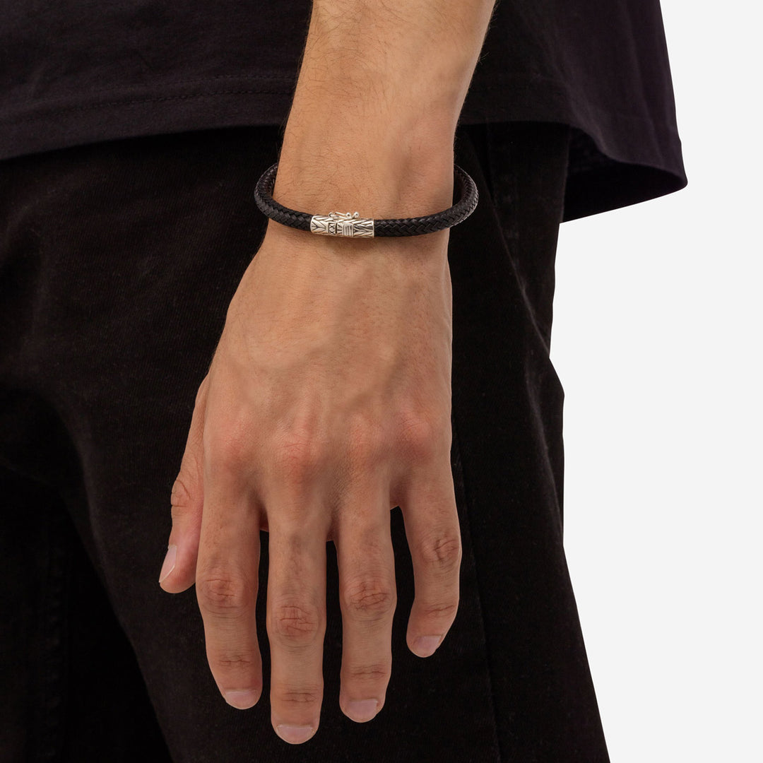Buddha to Buddha Armband Ellen Leder Schwarz