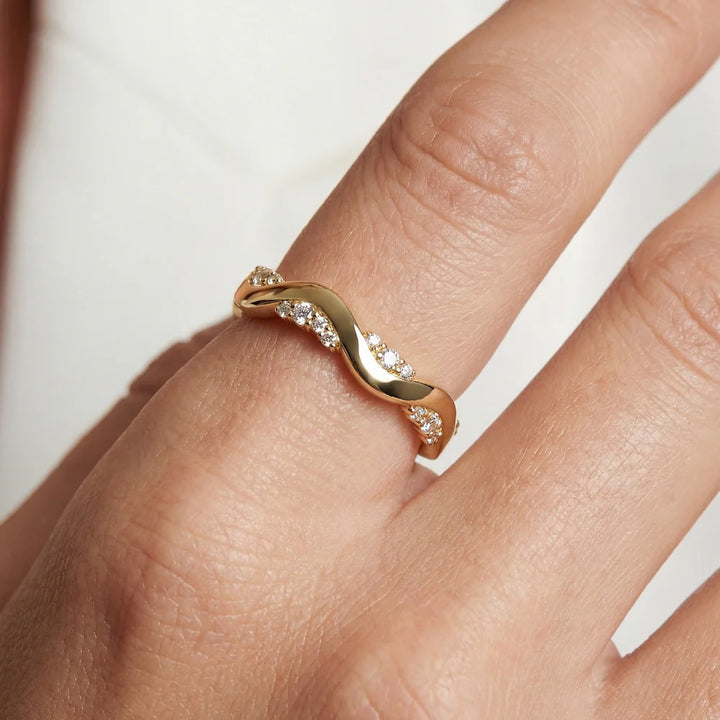 Sif Jakobs Ellera Waves Altro Ring - SJ-R2762-CZ-YG