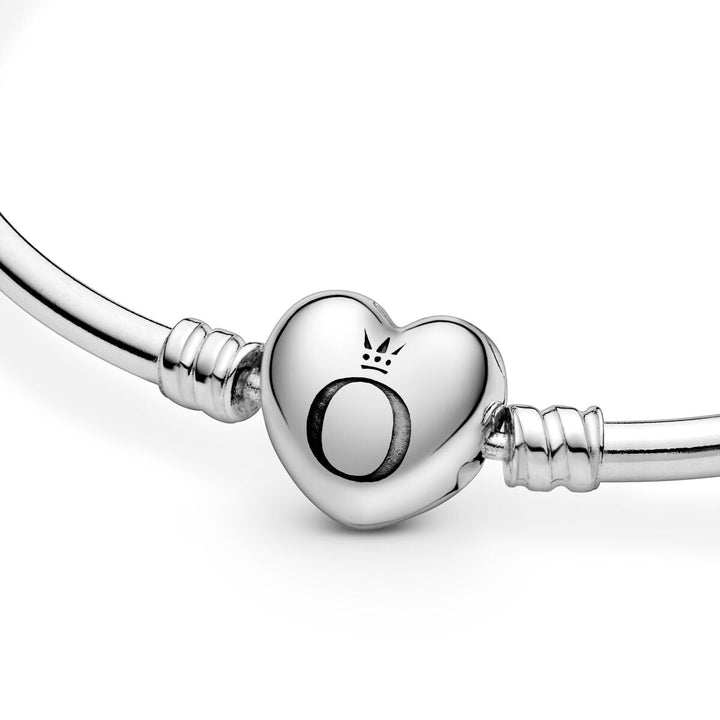 Pandora Moments Armreif mit Herzverschluss - 596268
