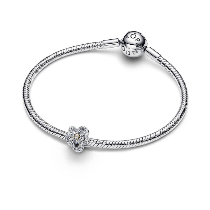 Pandora Pavé Blume Offen gearbeitetes Charm - 764480C01