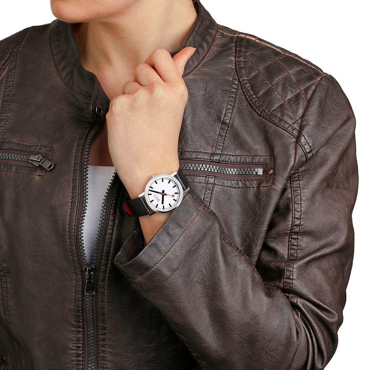 Mondaine Classic 36 Vegan - A660.30314.11.SBBV