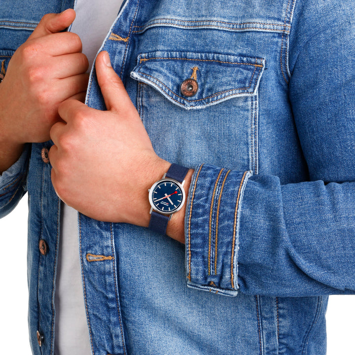 Mondaine Classic 36 - A660.30314.40SBD
