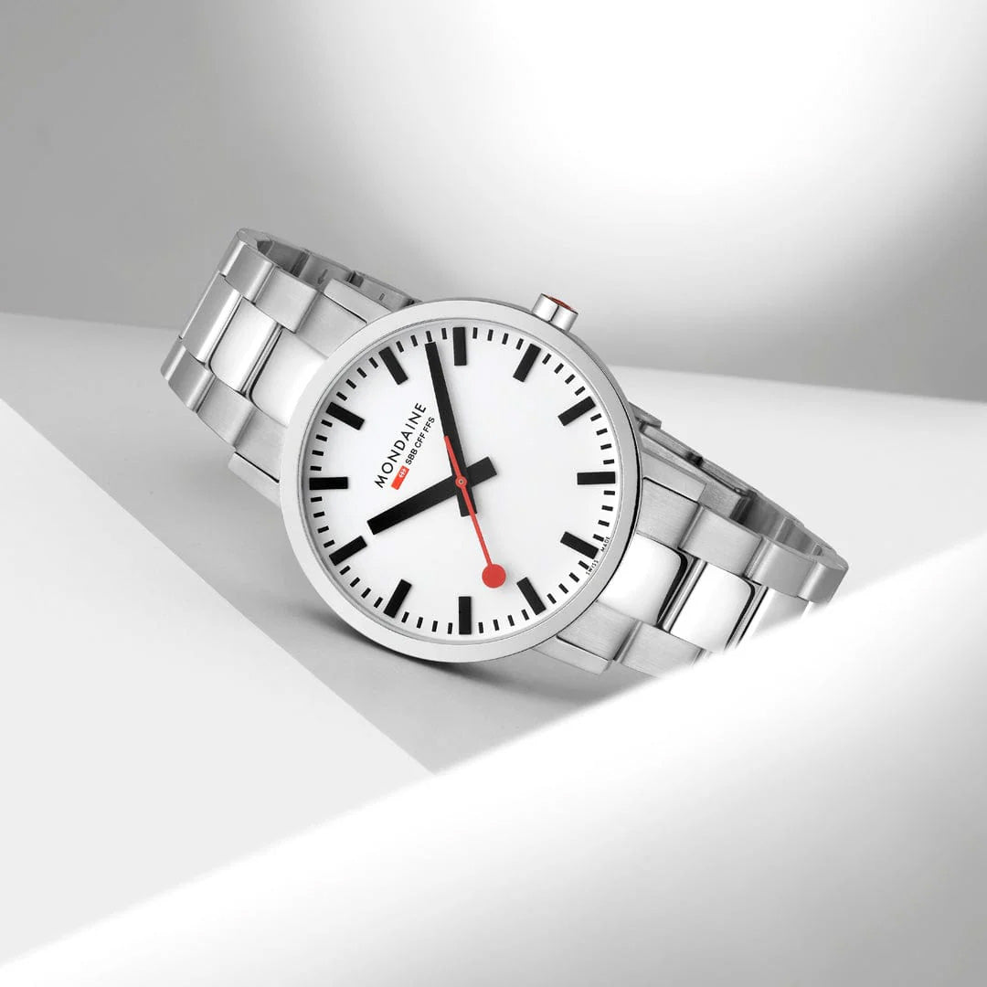 Mondaine Classic 40 - A660.30360.11SBJ
