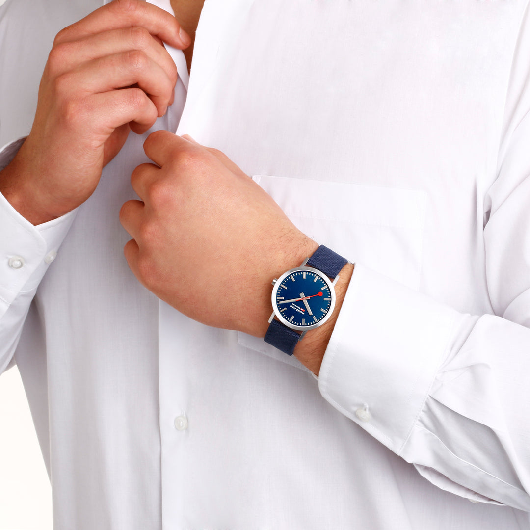 Mondaine Classic 40 - A660.30360.40SBD