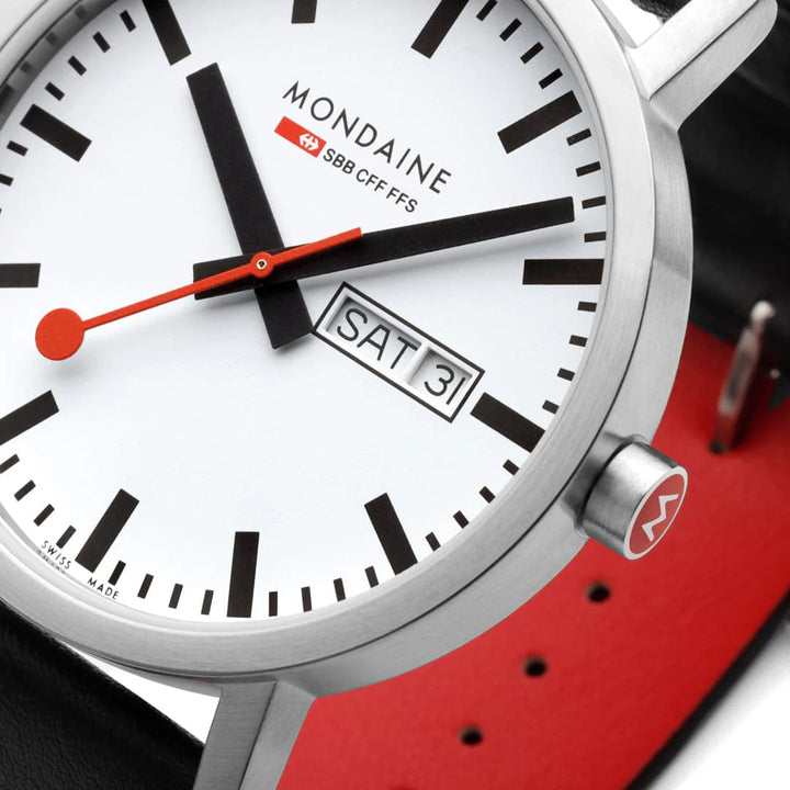 Mondaine Classic 40 Vegan - A667.30360.11SBBV