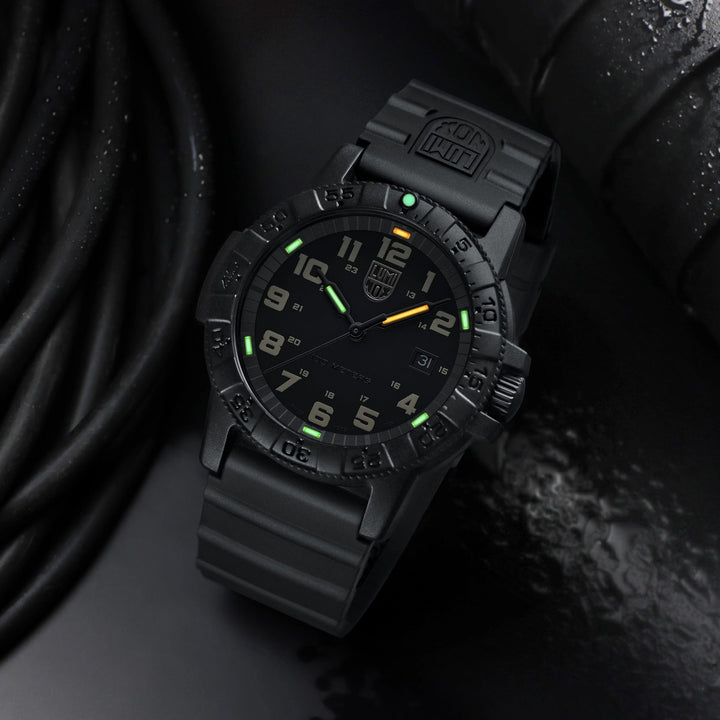 Luminox Leatherback Sea Turtle Giant 0320 Series - XS.0330