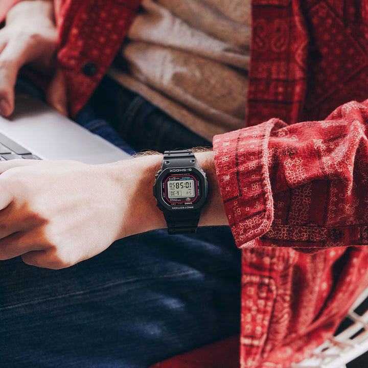 Casio G-Shock - DW-5000R-1AER