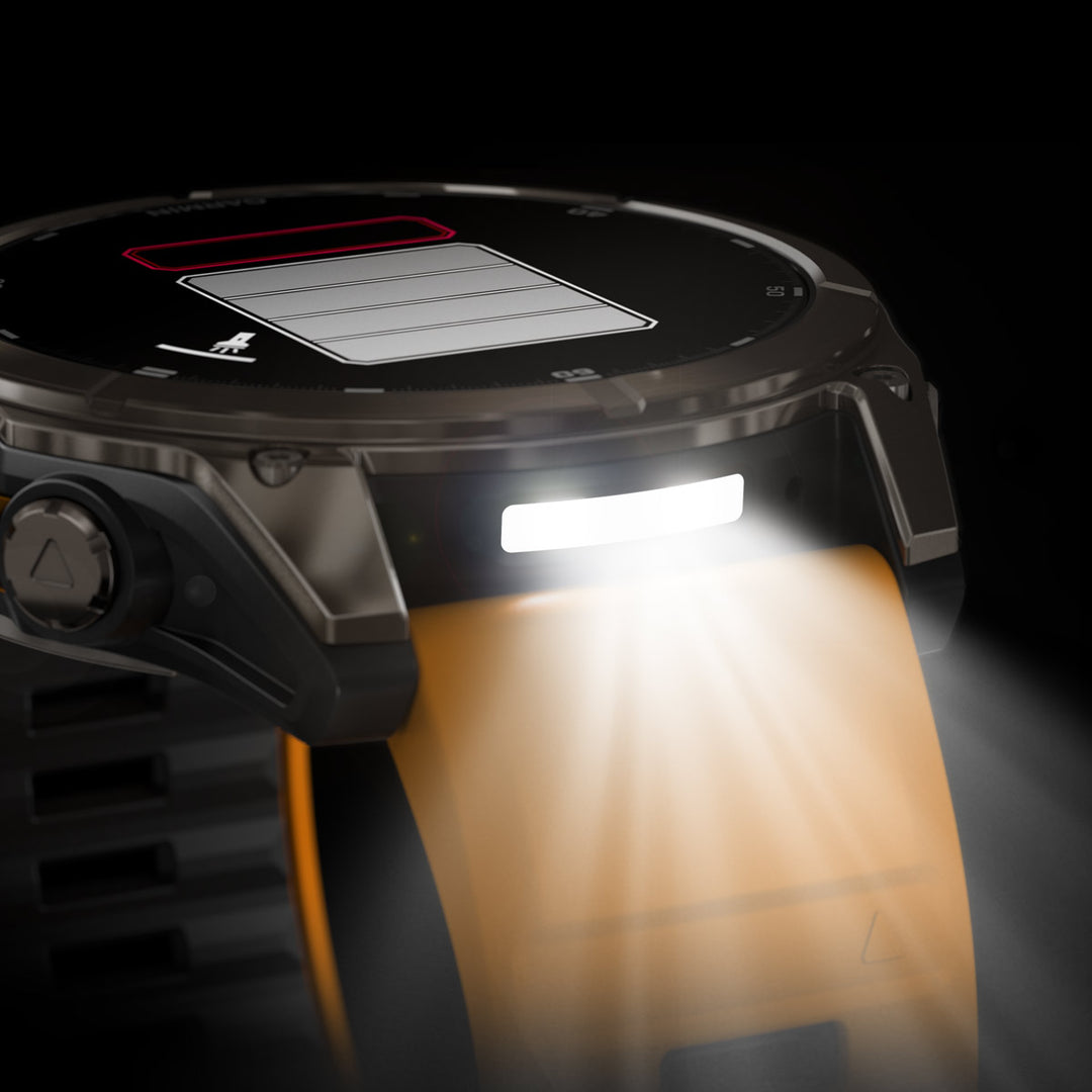 Garmin Fenix 8 Amoled Sapphire Titanium Orange Spark (51 mm) - 010-02905-11