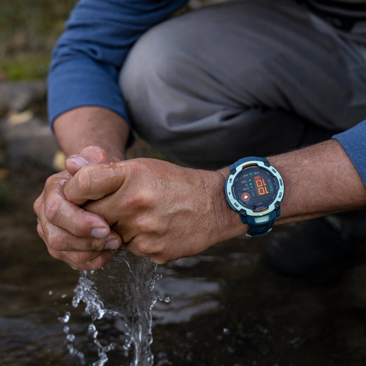Garmin Instinct 3 Amoled Neo Tropic Twilight (50 mm) - 010-03020-01