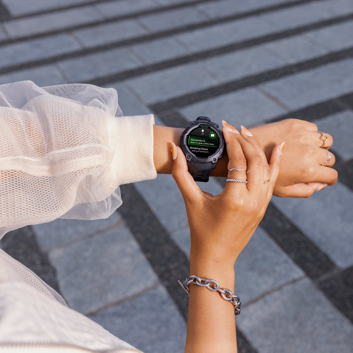 Garmin Instinct 3 Amoled Black (45 mm) - 010-02936-00