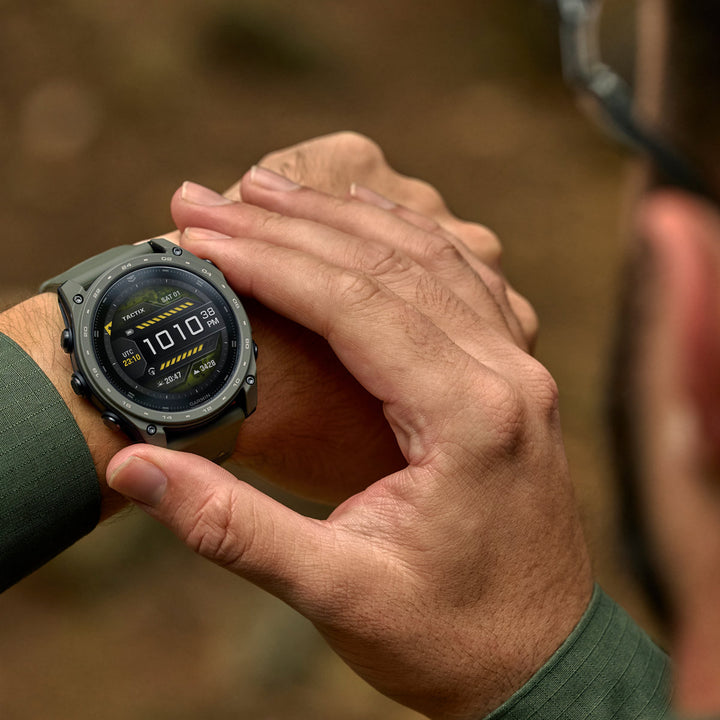 Garmin Tactix 8 Amoled Cerakote Olive Drab (51 mm) - 010-04553-11