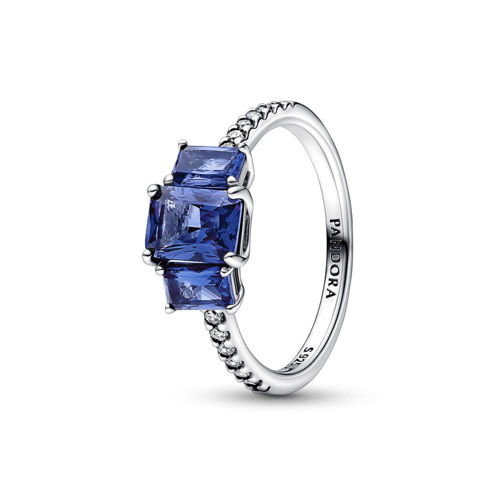 Pandora Blauer Rechteckiger Funkelnder Drei Stein Ring - 192389C01