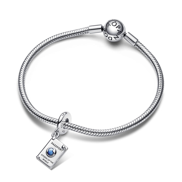 Pandora Aufklappbarer Reisepass Charm - 792680C01