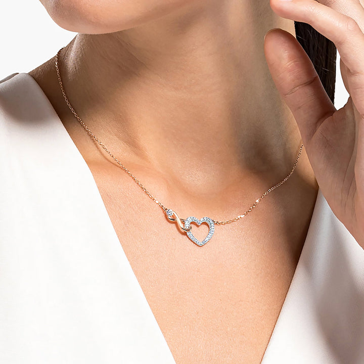 Swarovski Hyperbola Halskette Unendlichzeichen und Herz Weiss Metallmix - 5518865
