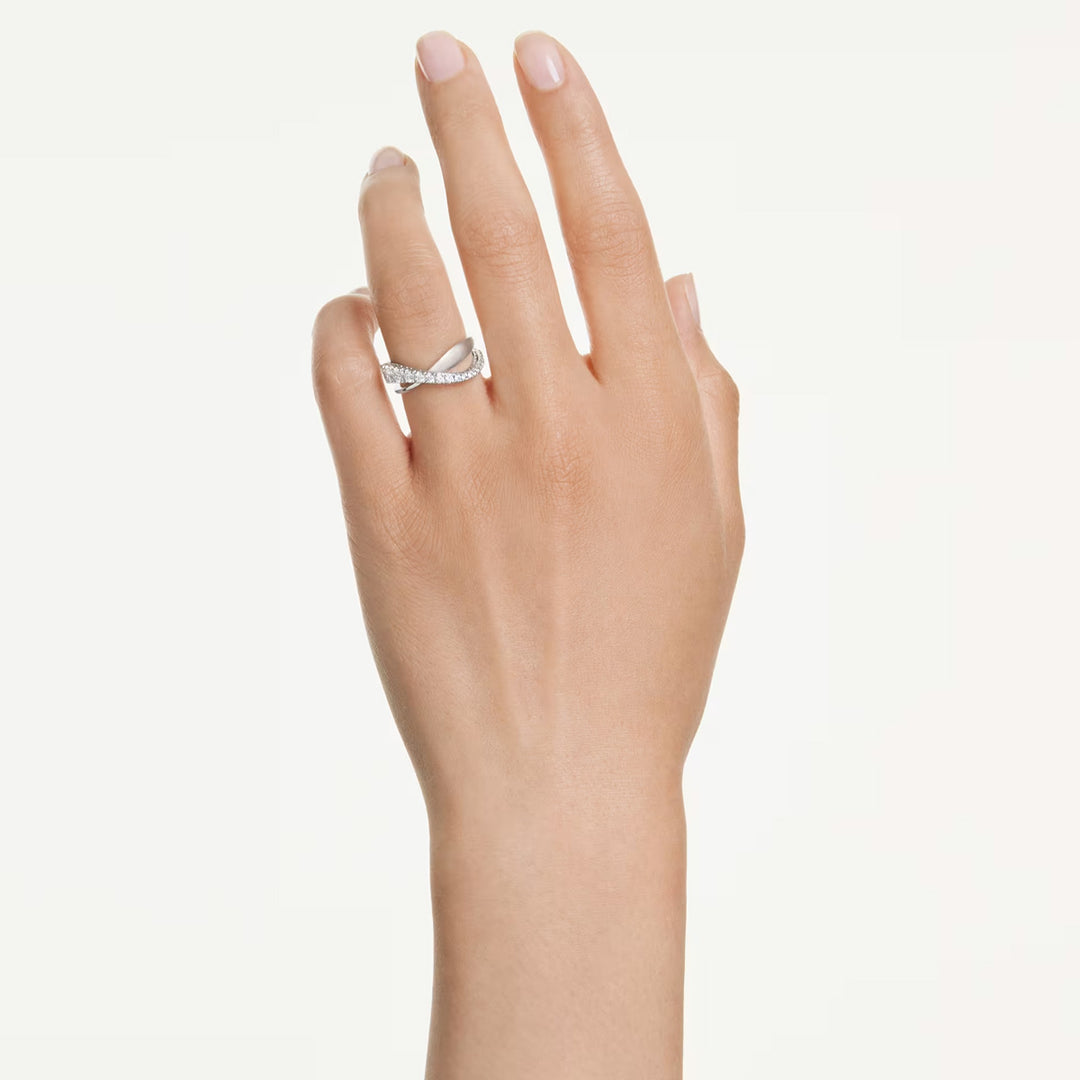 Swarovski Hyperbola Ring Verschiedene Schliffe Weiss Silberfarbenes Finish