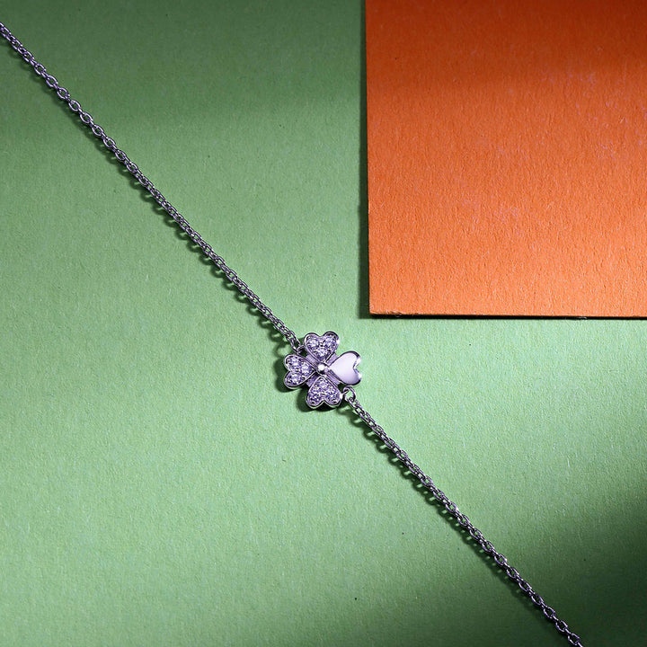 La Petite Story Collection Silver Clover Armband - LPS05AWV23