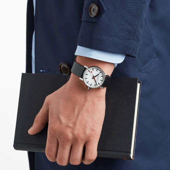 Mondaine Evo2 (35 mm) Vegan - MSE.35110.LBV