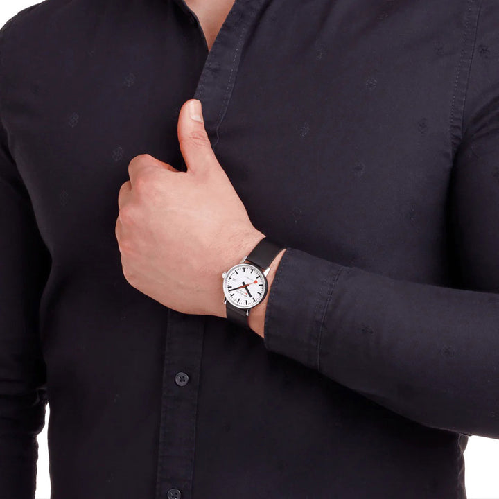 Mondaine Evo2 Automatic (35 mm) Vegan - MSE.35610.LBV