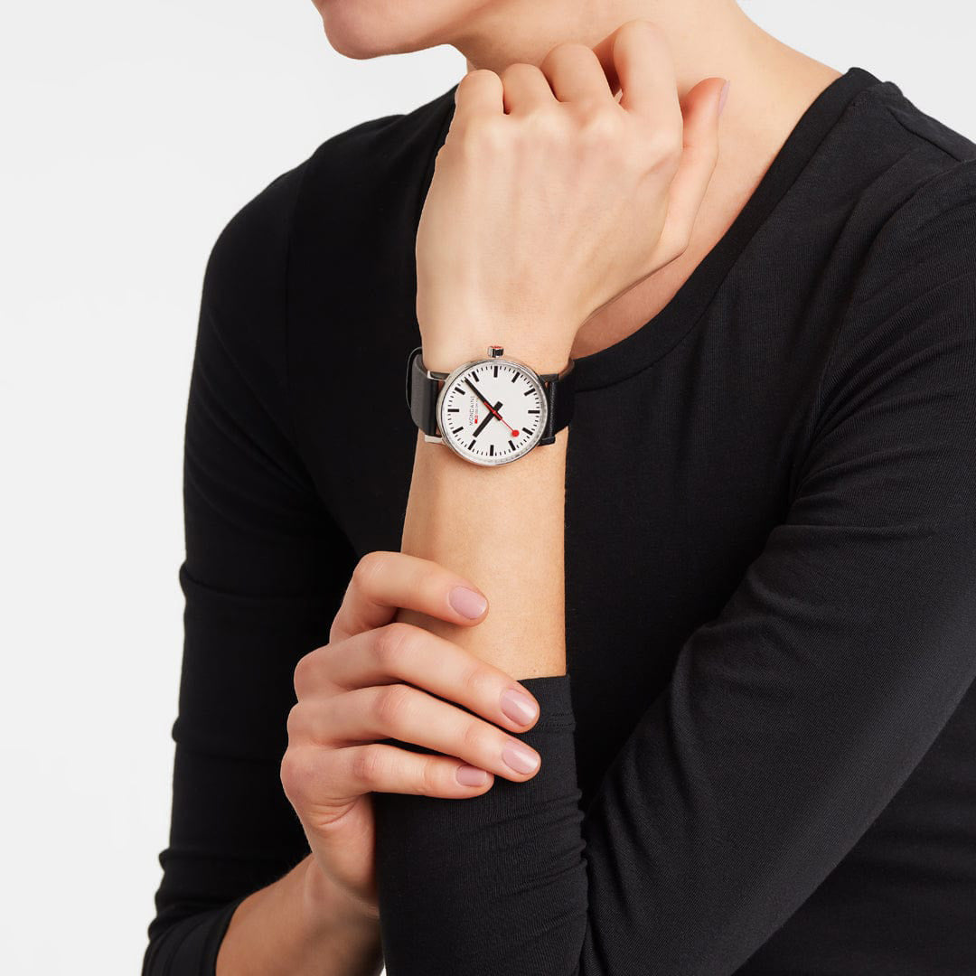 Mondaine Evo2 (40 mm) Vegan - MSE.40110.LBV