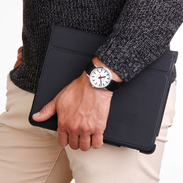 Mondaine The Original Automatic Vegan - MST.4161B.LBV