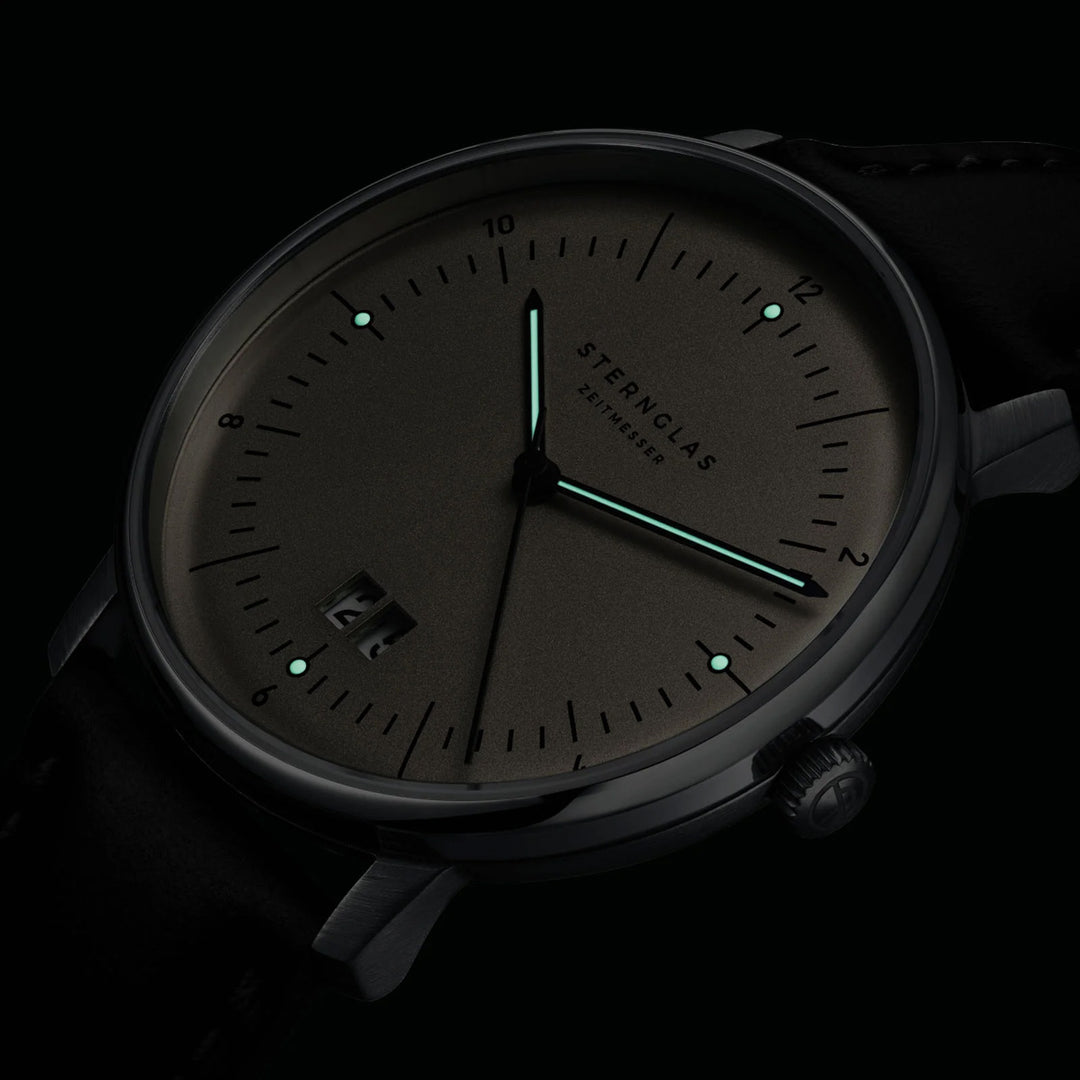 Sternglas Naos Big Date - S01-NAG26-BR02