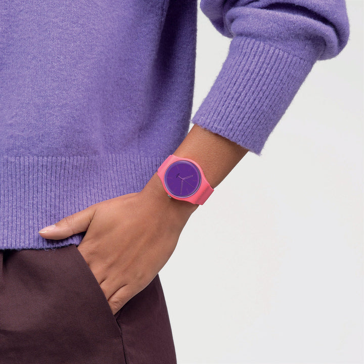 Swatch Berry Harmonious - SO29P102