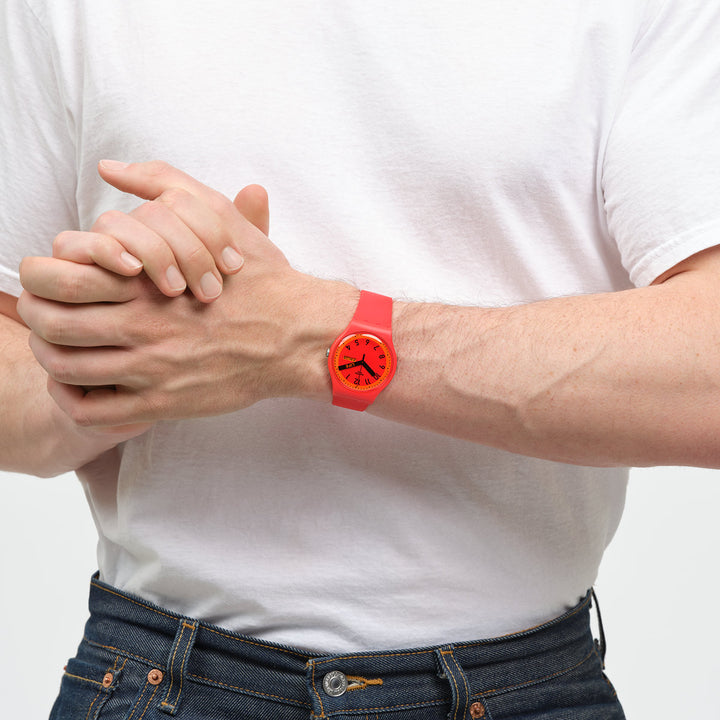 Swatch Proudly Red - SO29R705