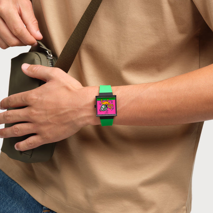 Swatch Breaks Off - SO34Z102