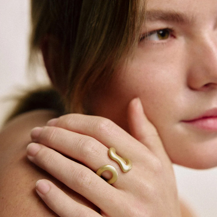 Paul Hewitt Waves Embrace Ring - PH-JE-2375