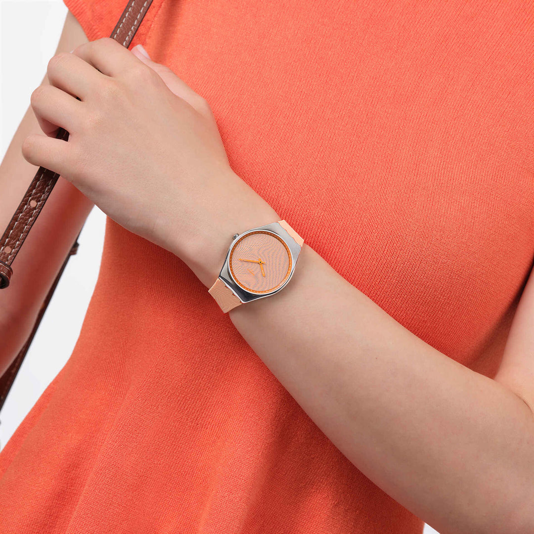 Swatch Iridescently Peach - SYXS166
