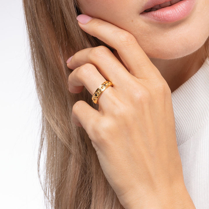 Thomas Sabo Ring Schwarze Steine Gold - TR2306-414-11