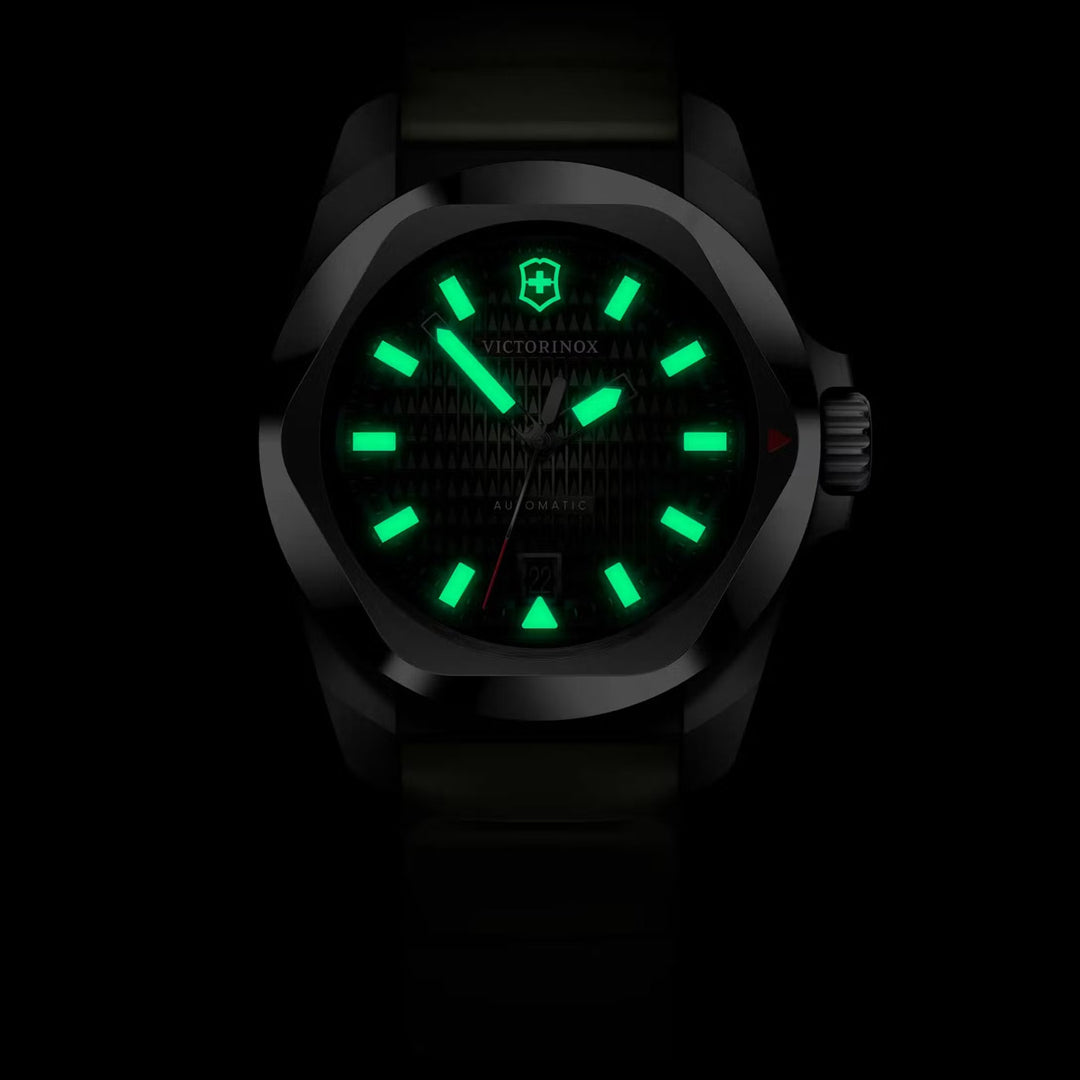 Victorinox I.N.O.X. Automatic (41 mm) - 242017.1