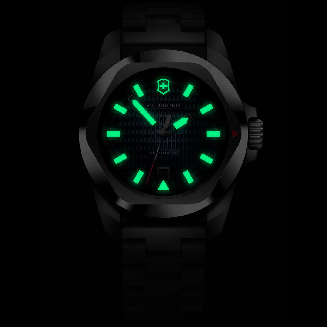 Victorinox I.N.O.X. Automatic (41 mm) - 242020