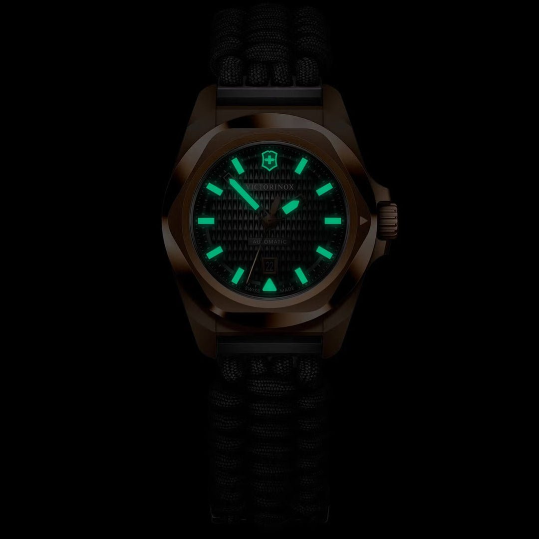 Victorinox I.N.O.X. Automatic (32 mm) - 242025.1