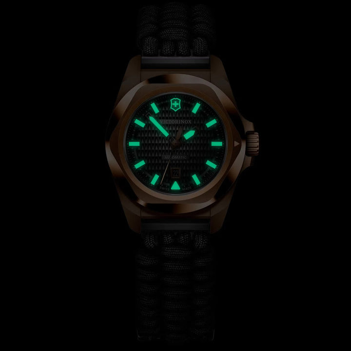 Victorinox I.N.O.X. Automatic (32 mm) - 242025.1