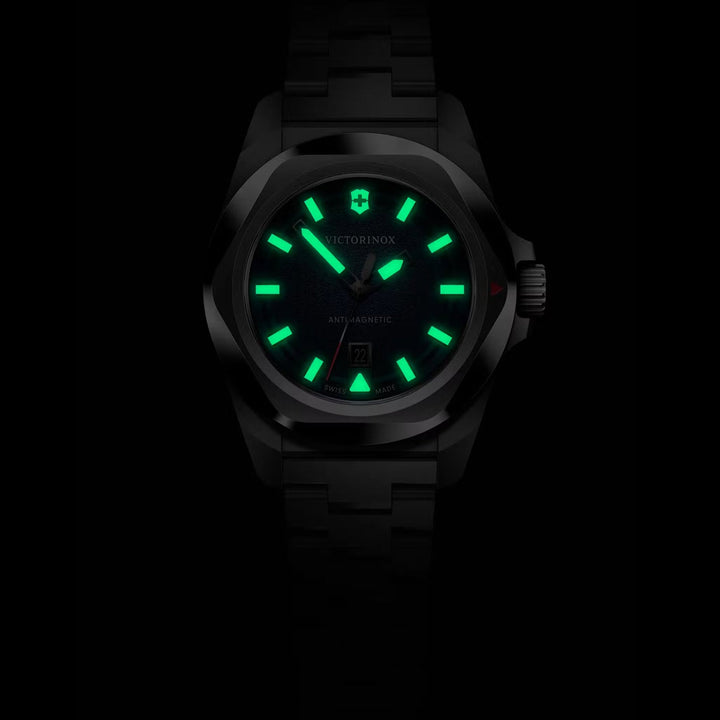 Victorinox I.N.O.X. (32 mm) - 242038
