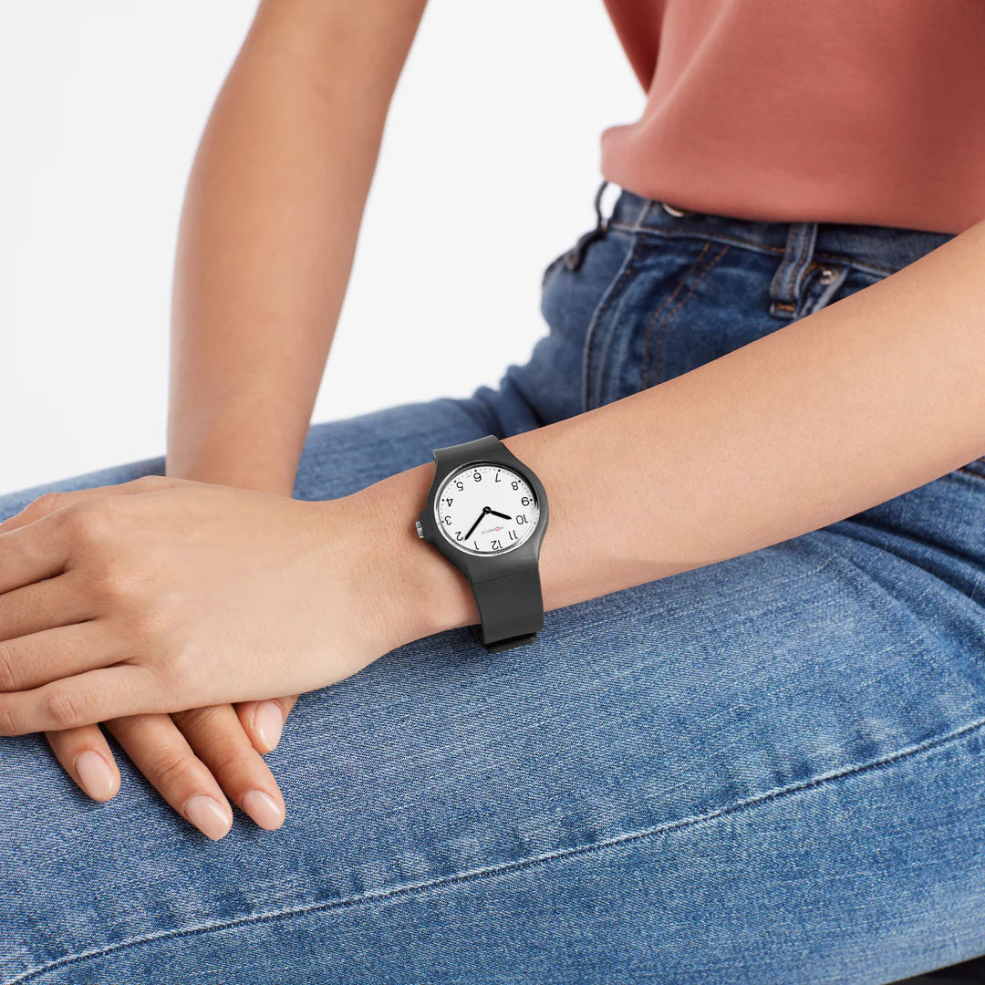 M-Watch Core 37 - WYA.37110.RB