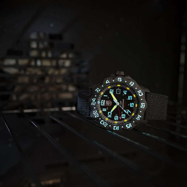 Luminox F-117 Nighthawk 6440 Series - XA.6441
