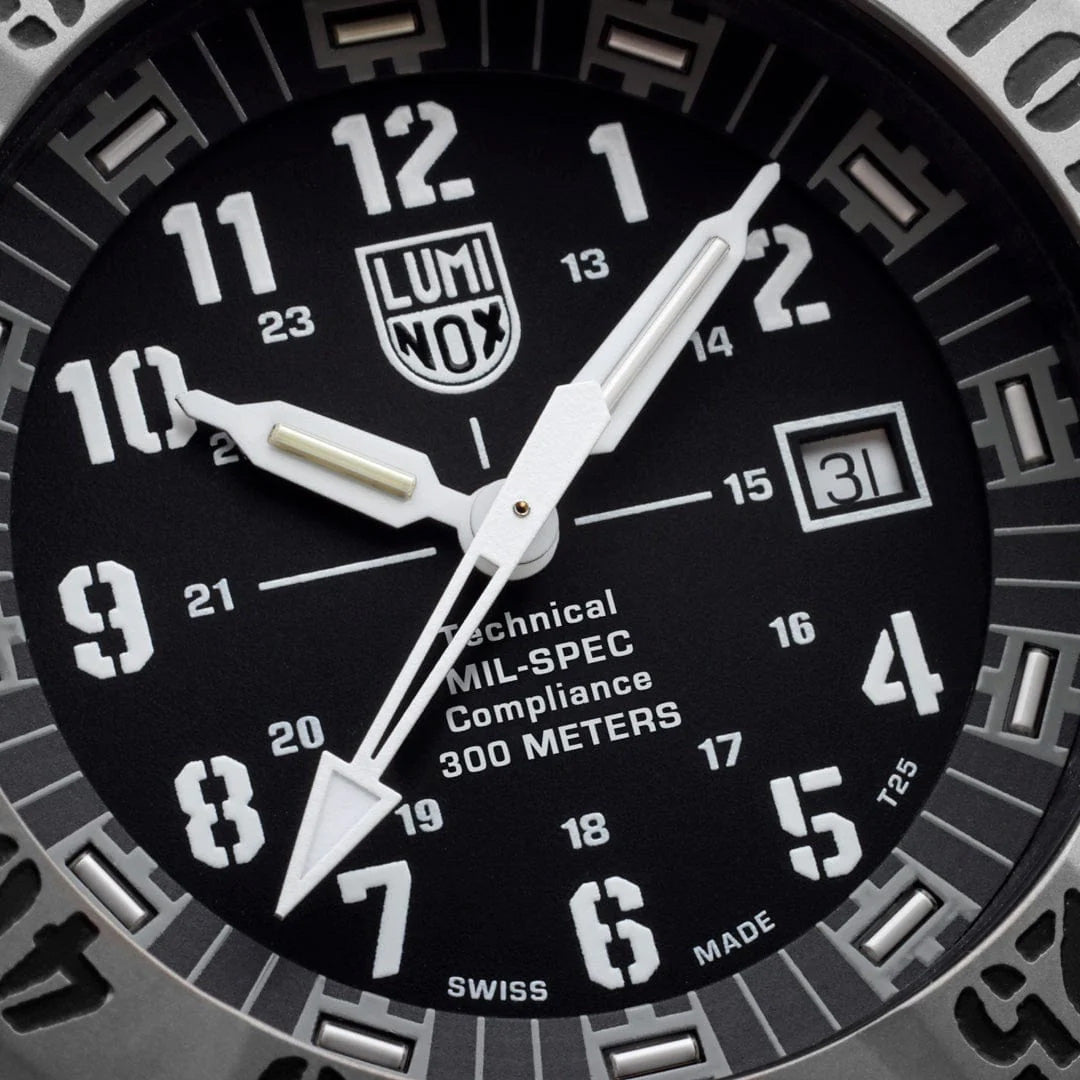 Luminox Mil-Spec 3350 Series - XL.3351.1.SET