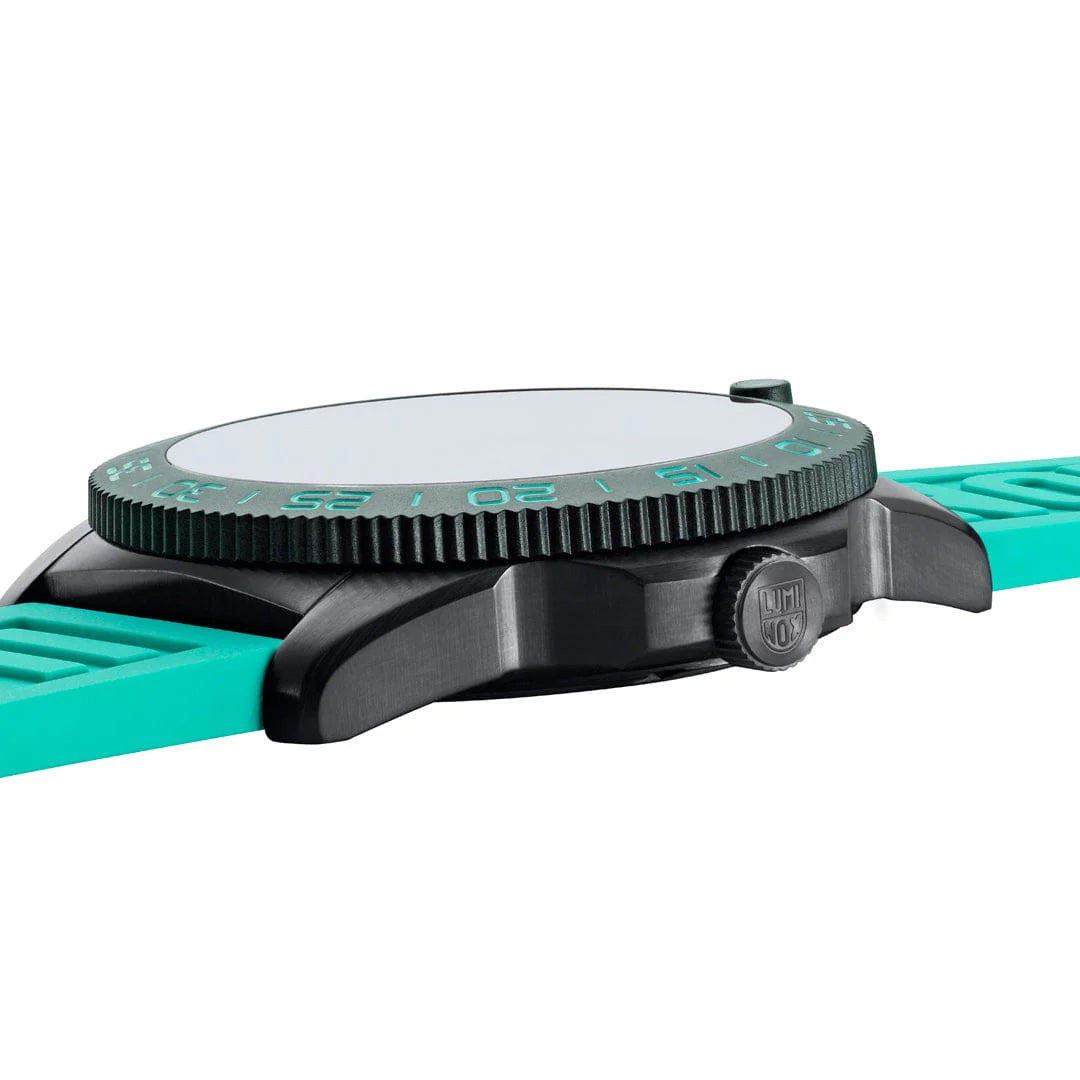 Luminox Pacific Diver 3120 Series Limited Edition - XS.3124.N.SET